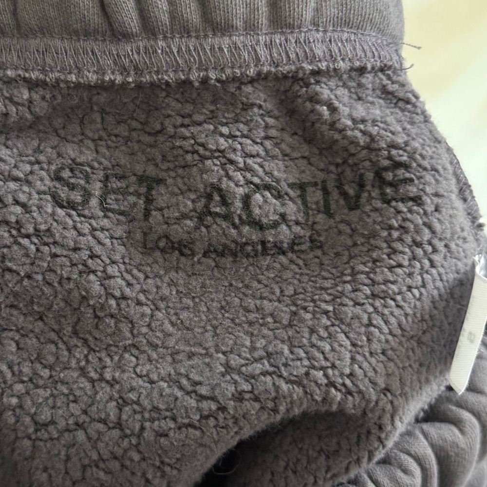 Set Active Charcoal Gray Sweat Shorts Gray Elastic Waist - Small - Picture 5 of 5